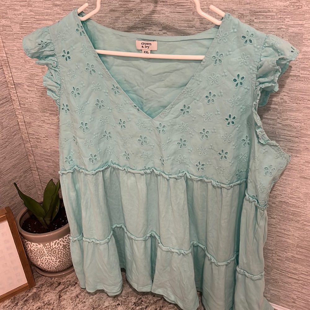 💙Crown&Ivy💙